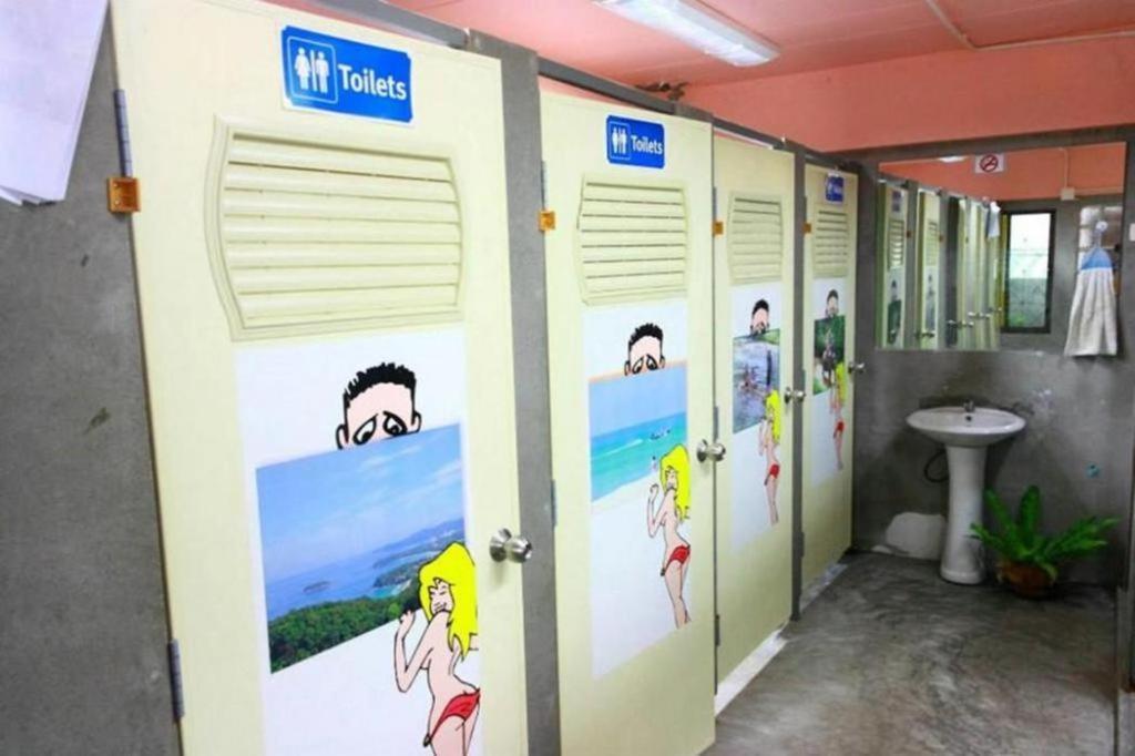 Oyo 586 I Hostel Phuket Exterior foto